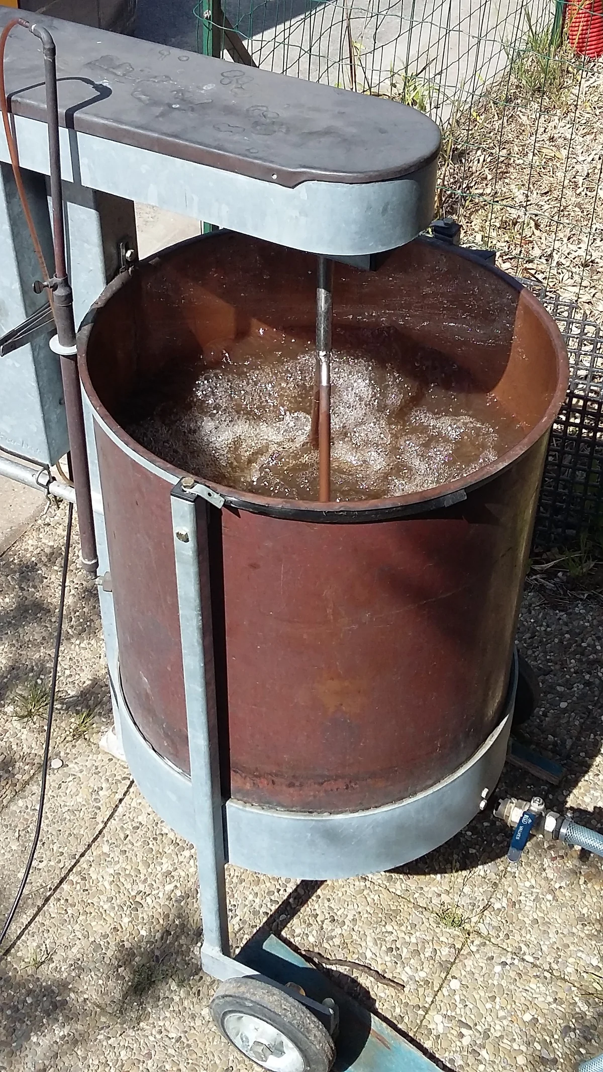 Biodynamischer Komposttee bei Champagne Solemme
